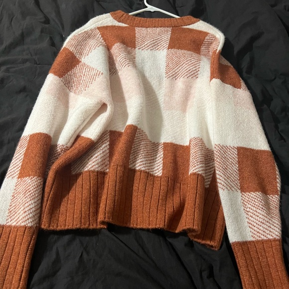 Fall Sweater - Picture 4 of 4